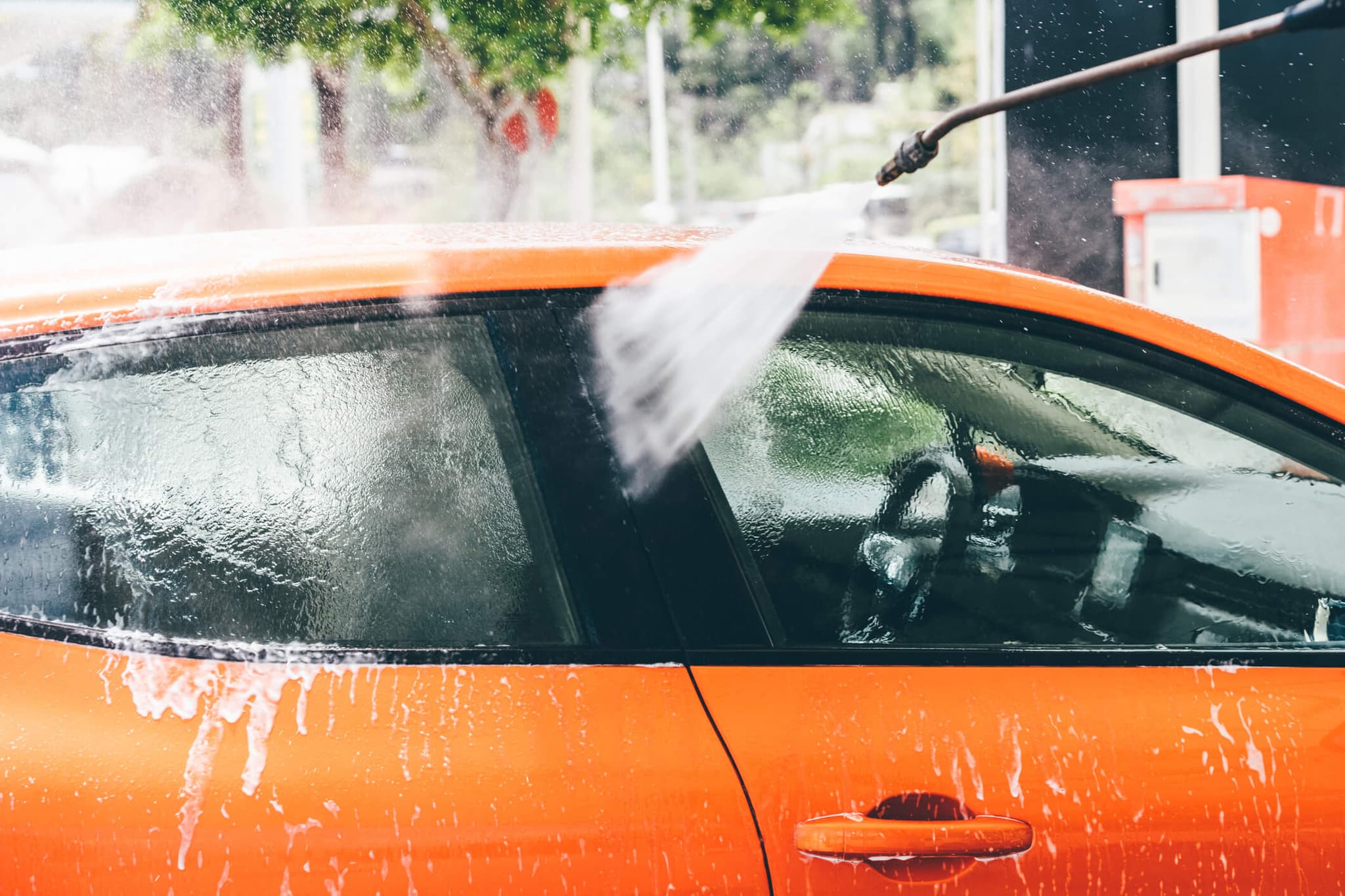 Tempat Cuci Mobil Terbaik di Kota Cirebon, Auto Kinclong !